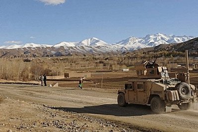 Suicide bomber attacks military convoy near Kabul