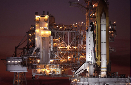 Geeky 'tweeters' to report on space shuttle launch