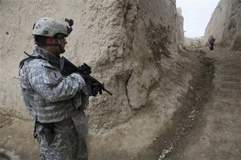 Obama could lock in Afghanistan decision Monday