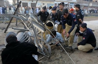 Police: Suicide bomber kills 2 in NW Pakistan