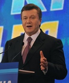 Yanukovich leading in Ukraine presidential poll