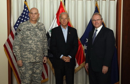 US vice president visits Iraq amid election row