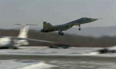 Russia's new fighter makes debut flight