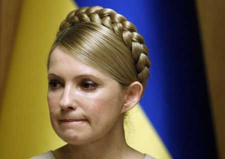 Ukraine turmoil as Tymoshenko clings on as PM