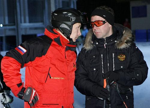 Medvedev, Putin ski together