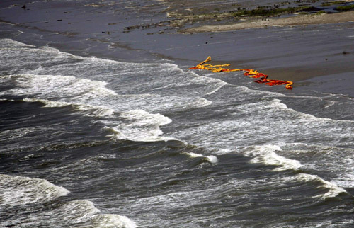 Coast Guard: Oil slick will affect US Gulf shore