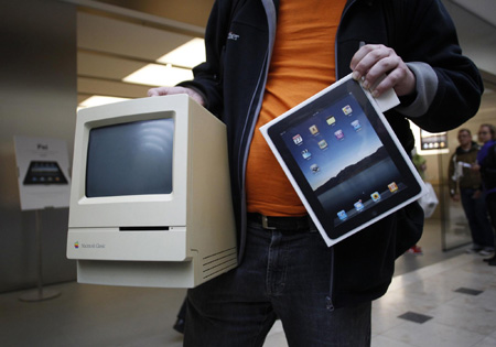 iPad makes splashy international debut