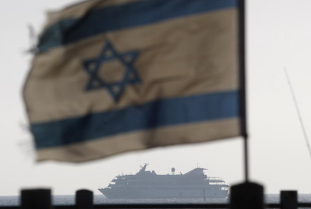 Bloody Israeli raid on flotilla sparks crisis
