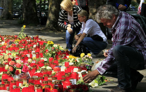 Victims of 'Love Parade' stampede commemorated