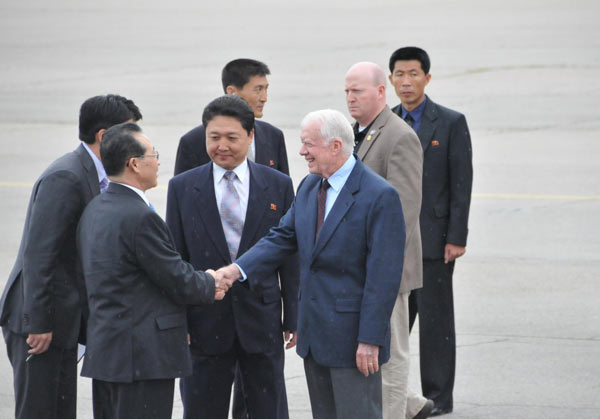 Former US president Carter arrives in Pyongyang
