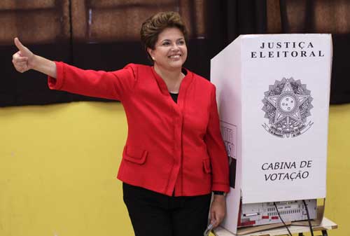 Rousseff falls short, Brazil goes to runoff