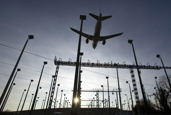 Living under flight path may be bad for the heart
