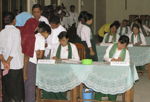 Multi-party general election begins in Myanmar