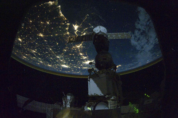 Space station's spectacular views of Earth
