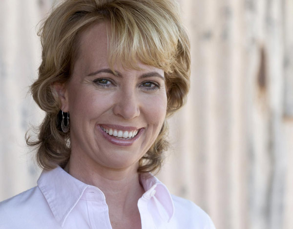 Arizona Rep. Giffords shot, 6 killed