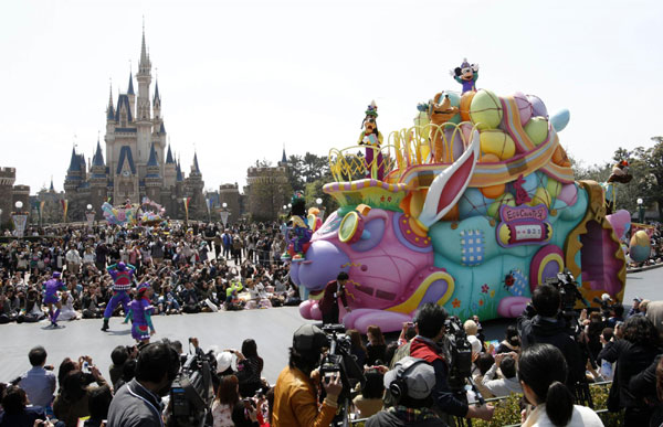 Japan steps ordinary life as Disneyland reopens