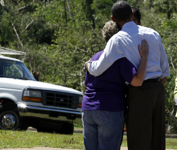 US ramps up recovery help for tornado-hit South