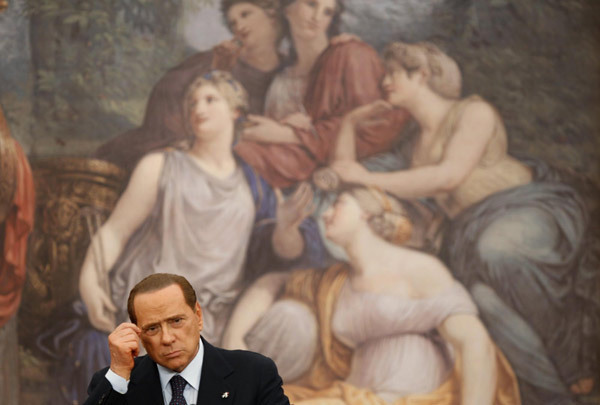 Voters deal Berlusconi latest blow in referendums