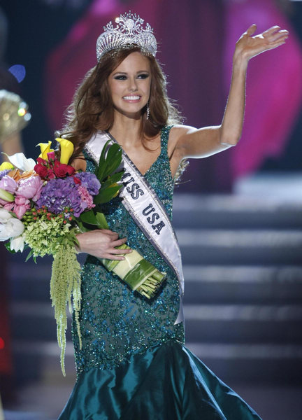 21-yr-old Californian crowned Miss USA