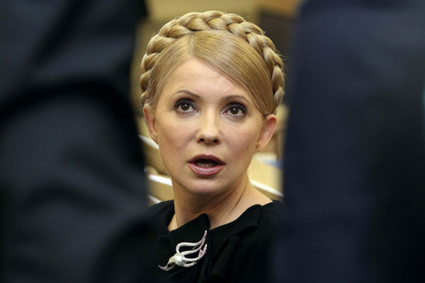 Ukrainian court keeps Tymoshenko under arrest