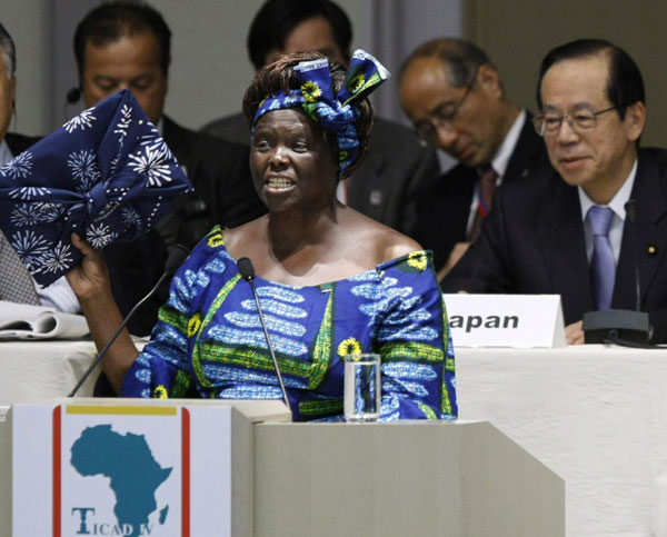 Africa's first female Nobel Peace laureate dies