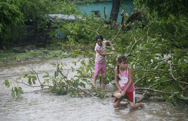 23 die as hurricane rains hit C America