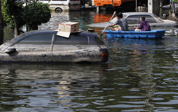 Thailand's flood toll reaches 602