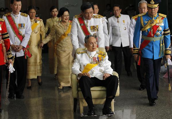 Thai King calls for national unity, stability