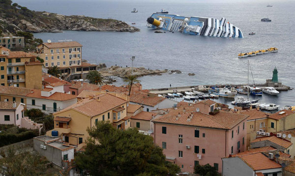 2 more bodies found on Italian capsized ship