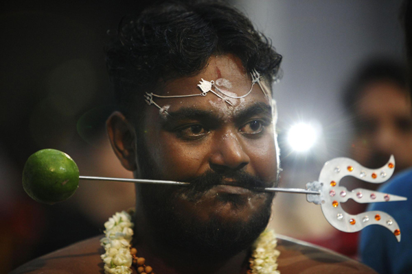 Thaipusam festival celebrated in Singapore