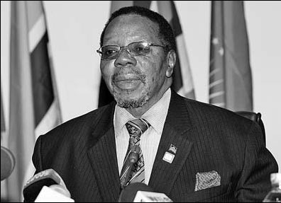 Malawi's President Mutharika dies