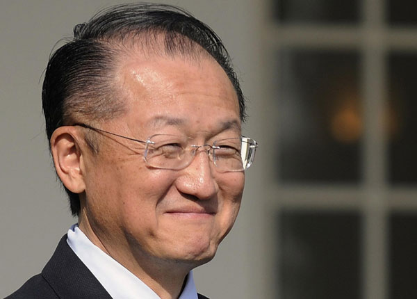 World Bank picks Jim Yong Kim as new president