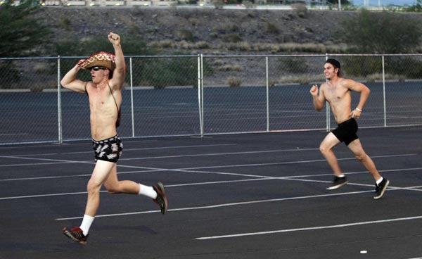 Arizona students get half-naked for charity