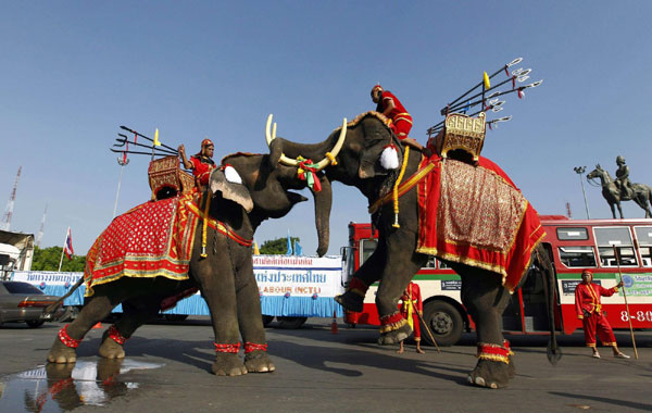 Elephants perform in May Day rally in Bangkok