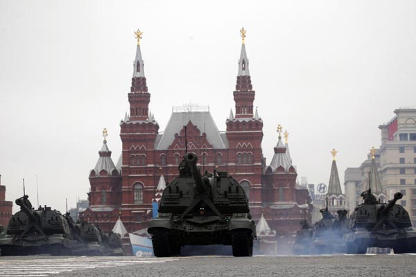 Russia holds Victory Day parade in Red Square