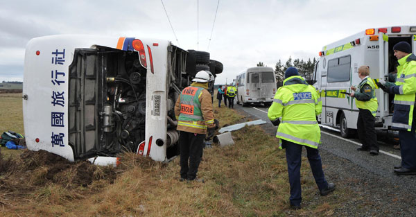 15 Chinese injured in New Zealand bus crash