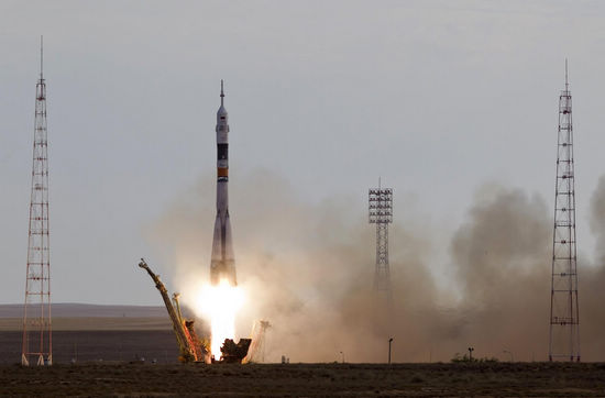 Russia launches manned spacecraft to ISS