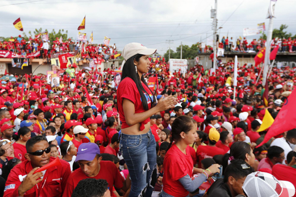 Chavez attends campaign rally