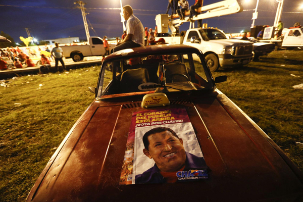 Chavez attends campaign rally