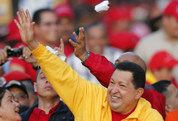 Chavez meets supporters during campaign rally