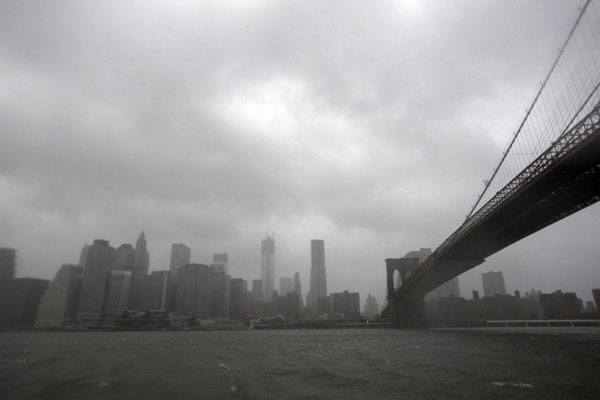 Hurricane Sandy batters US east coast