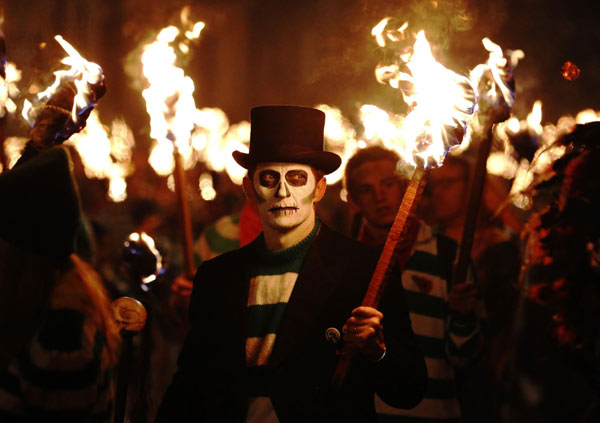 Bonfire night celebrations in England