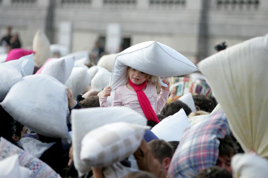 Enjoy the World Pillow Fight Day