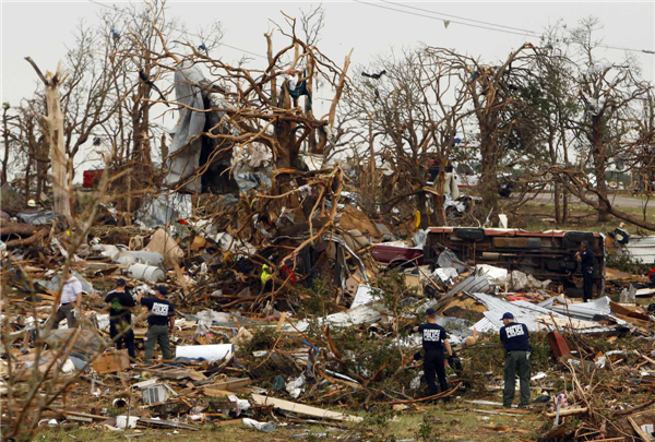 Tornados tear through Texas towns