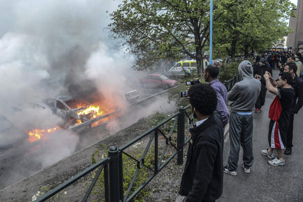 Riots in Stockholm continue