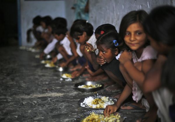 India amid worst food poisoning outbreak