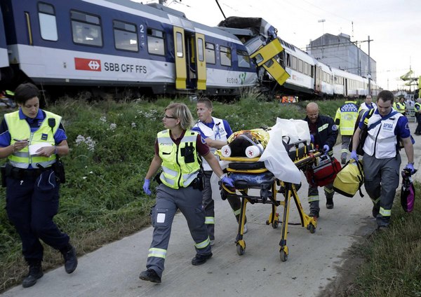 Train collision injures dozens in Switzerland