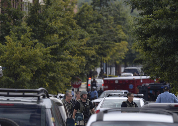 Shots fired at Washington Navy Yard