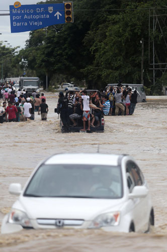 Death toll of storms rises to 47 in Mexico