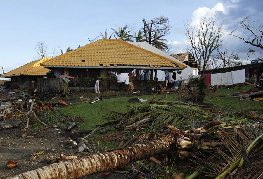 Philippines typhoon death toll at 4,460: UN